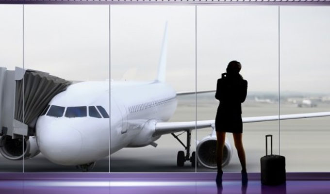 Autorisation de voyage pour les femmes de moins de 35 ans: «Excès de zèle,  rien de légal»