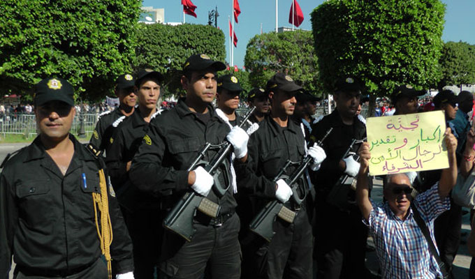 manifestation-tunisie-forces-ordre-2