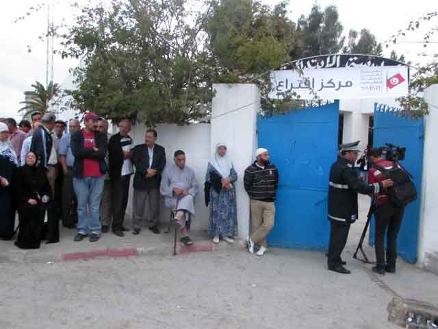 tunisievote-isie-26102014-008
