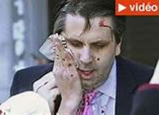 L’ambassadeur américain à Séoul agressé à l’arme blanche par un militant
