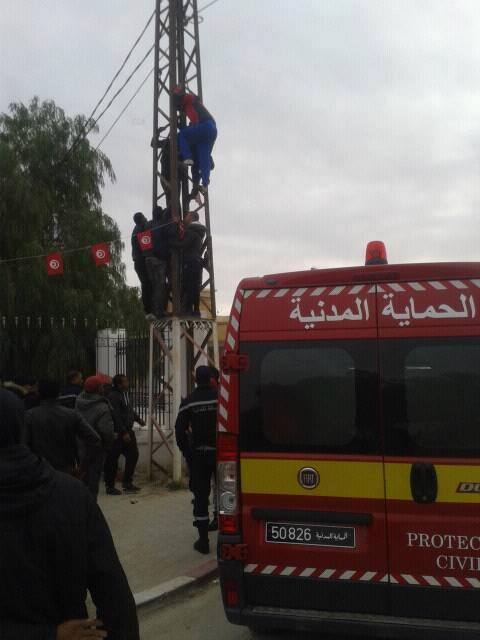 manifestasion-gafsa-suicide-collectif