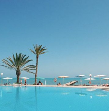 Piscine ou mer : est-il dangereux d’ouvrir les yeux sous l’eau ?