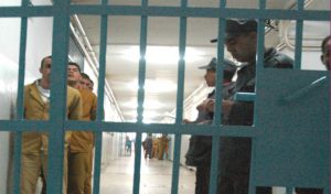 prisonniers Les conditions de détention et d’accueil des catégories vulnérables en Tunisie ne sont pas conformes aux normes internationales