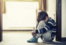 Présumé abus dans une crèche : le ministère engage des poursuites et ouvre une enquête