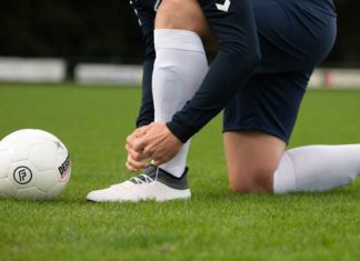 Football: Le santé mentale des joueurs pendant le confinement inquiète la FIFPro