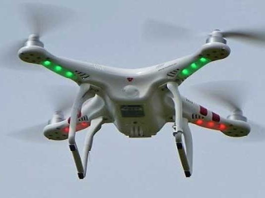 Tunisie : un ingénieur crée un « médecin volant » à base de drones et d’intelligence artificielle pour sauver les cultures
