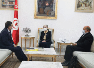 Tunisie: Najla Bouden reçoit le président de la Fédération tunisienne des directeurs de journaux