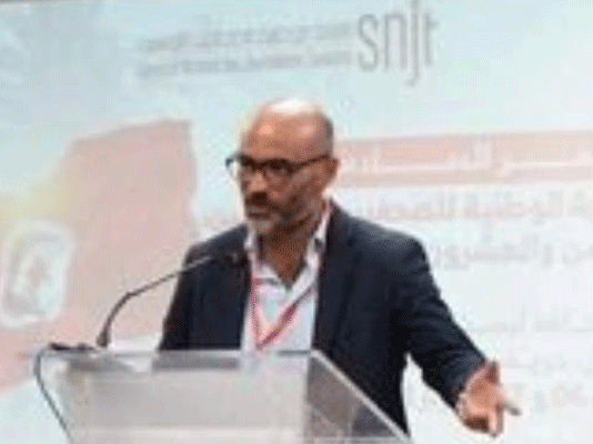 Tunisie: Zied Dabbar appelle à la révision du décret 54 pour protéger la liberté de la presse