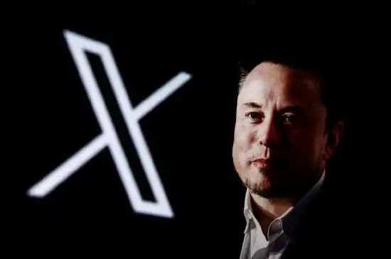 Elon Musk franchit les 1 000 milliards de dollars de fortune : un record historique