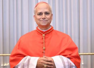 Le cardinal américain Robert Prevost devient le nouveau pape, prenant le nom de Léo XIV