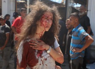 Crime de guerre à Gaza : Israël bombarde un café en bord de mer, 15 martyrs