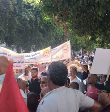 Tunisie: Des enseignants suppléants hors base numérique réclament la régularisation de leur situation
