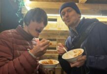 Suisse : le lablabi et le thé à la menthe séduisent les visiteurs des Chalets de l’Avent à Lausanne