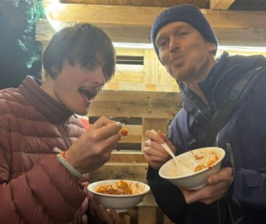 Suisse : le lablabi et le thé à la menthe séduisent les visiteurs des Chalets de l’Avent à Lausanne