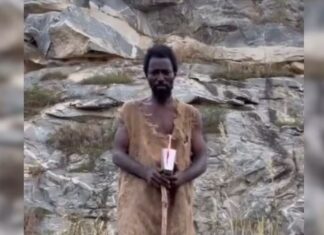 Ghana : un prétendu prophète surnommé « Iboh Noé » construit une arche en prévision d’un déluge