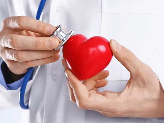 Infarctus : détecter vite les symptômes et aller aux urgences