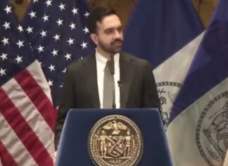 Zahran Mamdani accuse l’ICE de semer la peur parmi les migrants à New York