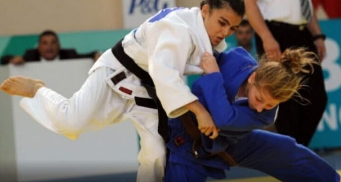 Judo : la Tunisie junior décroche 13 médailles au Tournoi international de Tunis