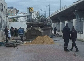 Tunisie: Chute d’un camion du pont de la République