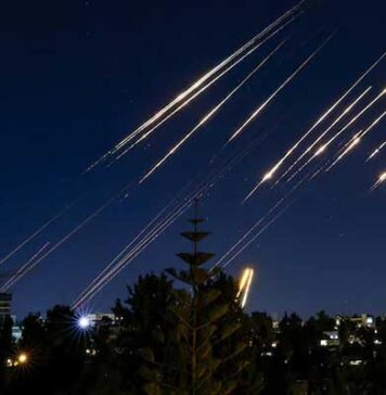 L’Iran lance une vague de missiles contre l’entité sioniste