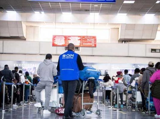 L’OIM Tunisie a accompagné 1 760 personnes de retour dans leur pays d’origine en 2025