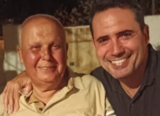 L’acteur tunisien Dhafer L’Abidine annonce avec émotion le décès de son frère aîné Hatem