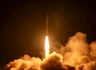 Guerre au Moyen-Orient : l’Iran frappe Israël avec des missiles Sejjil pour la première fois
