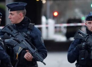 France : un Tunisien arrêté pour un projet d’attentat visant le Musée du Louvre