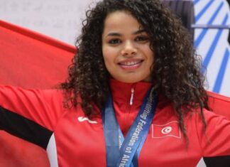 Haltérophilie : la Tunisienne Jawaher Guesmi décroche deux médailles d’or en Égypte