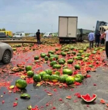 Sousse : un mort et plusieurs blessés dans un accident impliquant un camion de pastèques sur l’autoroute