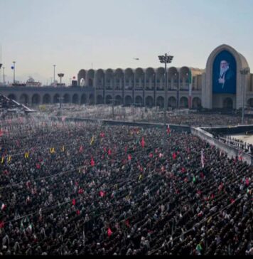 Iran : impressionnante démonstration de force lors des obsèques de Khamenei