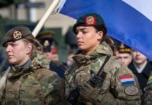 Tunisie : les coupures d’électricité retardent les nouveaux uniformes de l’armée néerlandaise