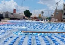 Sousse : saisie de plus de 73 000 bouteilles d’eau minérale dans un entrepôt anarchique