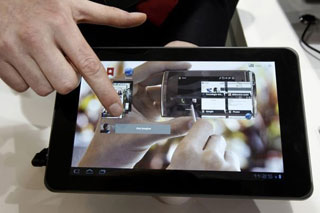 lg-optimus-pad-tablet-1.jpg