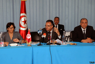 slim-chaker-jeunesse-1.gif