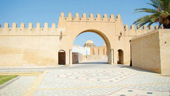 Raqqada : atelier international de conservation et restauration des manuscrits africains et arabes