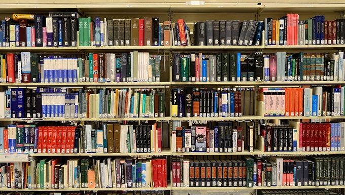 Foire international du livre de Sharjah: allocation de 4,5 mn de dirhams pour fournir aux bibliothèques les publications des maisons d’édition participant à l’édition 2025 livre