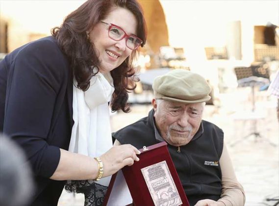 De l'île Chikly au nom du pionnier Albert Samama Chikly, démarrage