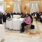 Débat sur le nouveau code des changes au palais Edhiafa à Carthage
