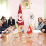 La Tunisie partage son expertise pharmaceutique avec l’Algérie
