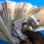 Nigeria : nouvelle dévaluation du naira, à la valeur divisée par 2 270 depuis sa création