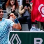 Challenger Ségovie : Aziz Dougaz au 2e tour après une victoire serrée face au Français Robin Catry Aziz Dougaz