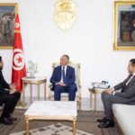 Kamel Maddouri rencontre deux Start-uppeurs pour booster la digitalisation administrative