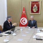 Mustapha Ferjani discute avec le groupe portugais RC Redol du développement du secteur pharmaceutique tunisien
