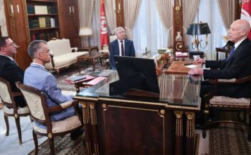 Kais Saïed appelle à lever les obstacles rencontrés par les agriculteurs face à la baisse des prix des dattes