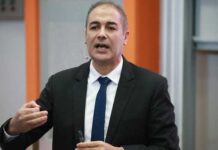 Les RH face à l’IA : comment l’IA transforme concrètement les pratiques RH – Nizar Yaïche au HR AWARDS