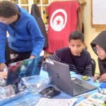 Tozeur : des équipements de robotique pour renforcer les clubs de jeunesse