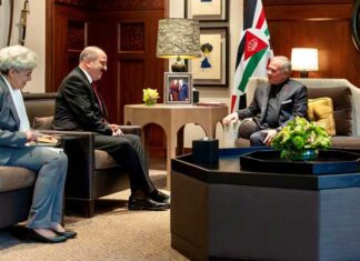 Amman : le Roi Abdallah II reçoit le ministre tunisien des Affaires étrangères Mohamed Ali Nafti