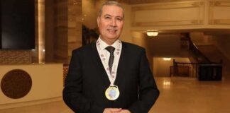 L’écrivain tunisien Nizar Chakroun remporte au Caire le premier Prix Naguib Mahfouz du roman arabe