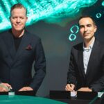 Wilo et InstaDeep : L’alliance stratégique entre l’eau et l’intelligence artificielle Photographie de la signature de l'accord entre Oliver Hermes (Wilo) et Karim Beguir (InstaDeep) au Wilopark pour le partenariat IA et Eau.